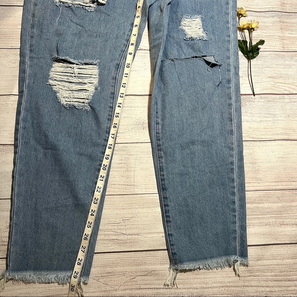 Misguided Denim Riot High Rise Slit Rip Mom Jeans - Picture 12 of 16